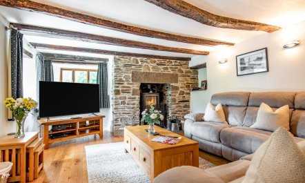 4 Bed in Callington 3