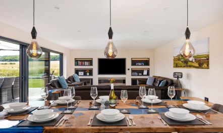 4 Bed in Holt 7