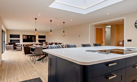 4 Bed in Holt 3