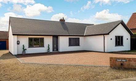 4 Bed in Holt 3