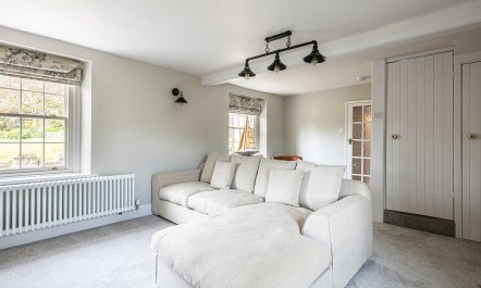 Sundew Cottage 3