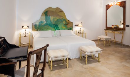 Ibizan Breeze 8