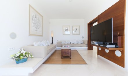 Vista Verde 9
