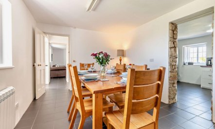 4 Bed in Worth Matravers 8