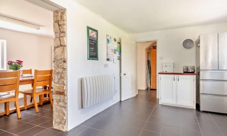 4 Bed in Worth Matravers 9