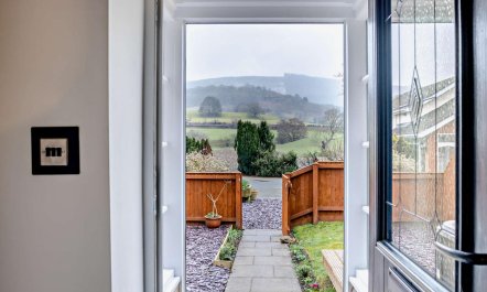 1 Bed in Llangollen 5