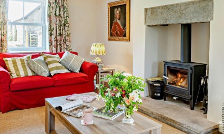 3 Bed in Abergavenny 4