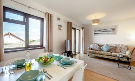 2 Bed in Brixham 7