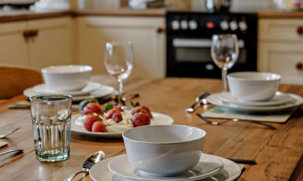 2 Bed in Abergavenny 9