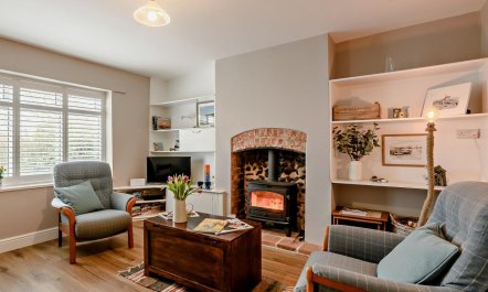 2 Bed in Melton Constable 1