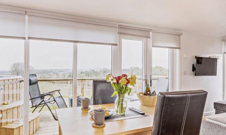 1 Bed in Dalry 6