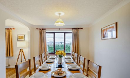 4 Bed in Llwyngwril 3