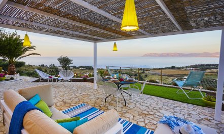 Seaside Seclusion
