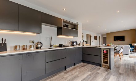 3 Bed in Worcester 8