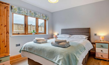 2 Bed in Axbridge 7