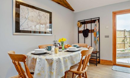 2 Bed in Axbridge 6