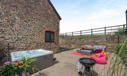 3 Bed in Holsworthy 4