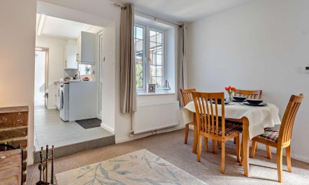 2 Bed in Freshwater 3