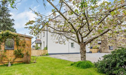 2 Bed in Barnstaple 1