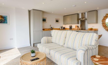 1 Bed in Ilfracombe 2