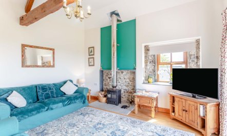 2 Bed in Holsworthy 6