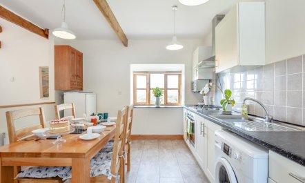 2 Bed in Holsworthy 2