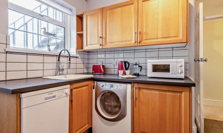 1 Bed in New Milton 6