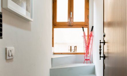 Tiles & Tapestries 8