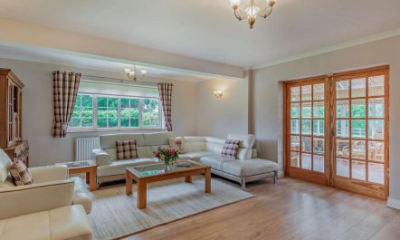 4 Bed in Ashford 5