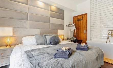 1 Bed in Whitby 8