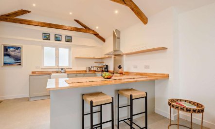 1 Bed in Ilfracombe 7