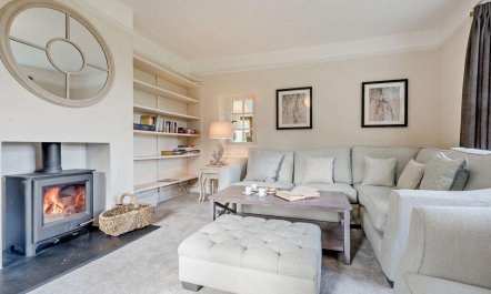 3 Bed in Chipping Campden 2