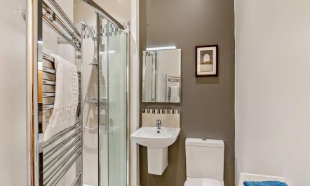 2 Bed in Buxton 9