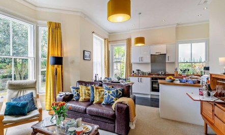 2 Bed in Buxton 2