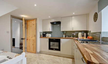 2 Bed in Gloucester 3