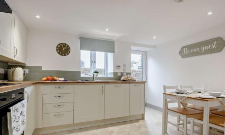 2 Bed in Gloucester 4