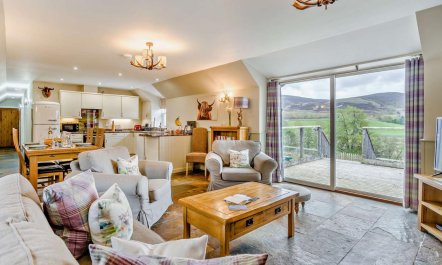 2 Bed in Blairgowrie 1