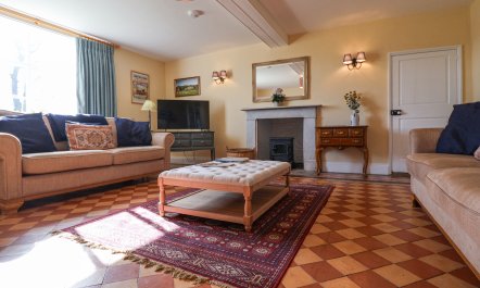 South Grange House - Sleep 16 0