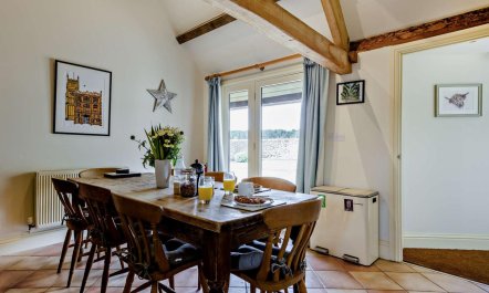 3 Bed in Cirencester 8
