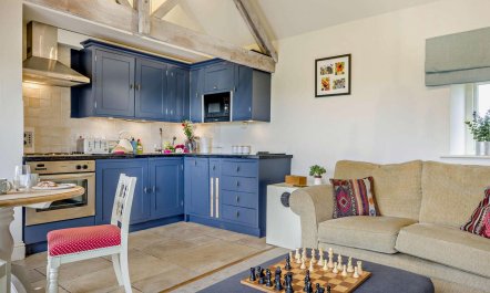 1 Bed in Cirencester 5