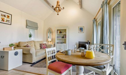 1 Bed in Cirencester 4