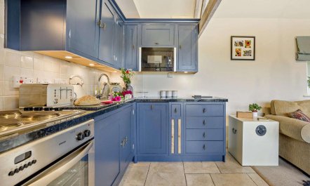 1 Bed in Cirencester 7