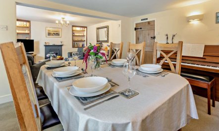 3 Bed in Truro 7