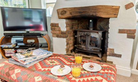 2 Bed in Brockenhurst 3