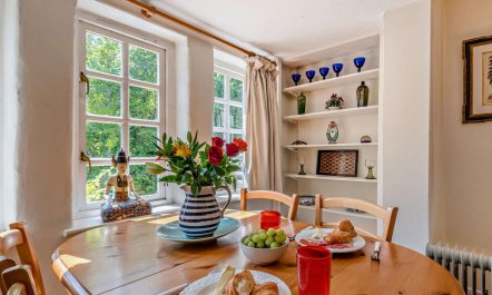 2 Bed in Brockenhurst 2