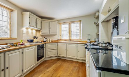 3 Bed in Beaminster 9