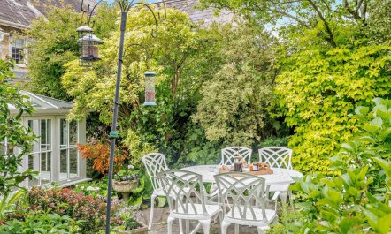 3 Bed in Beaminster 1