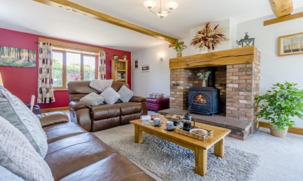 3 Bed in Brecon 3