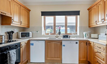 2 Bed in Horningtoft 2