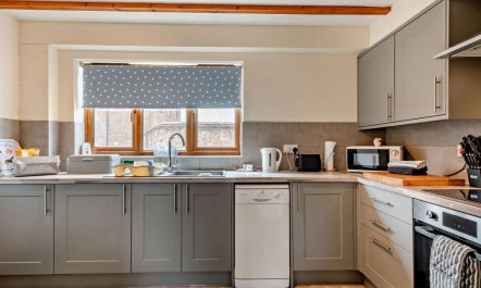 2 Bed in Horningtoft 6